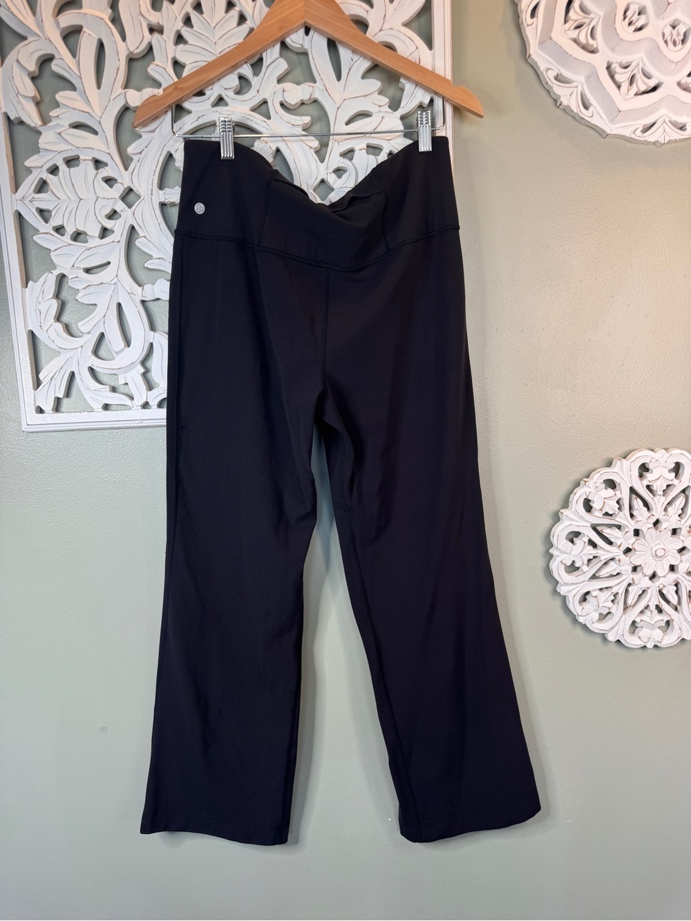Zella Black High-Waist Athletic Staight Leggings